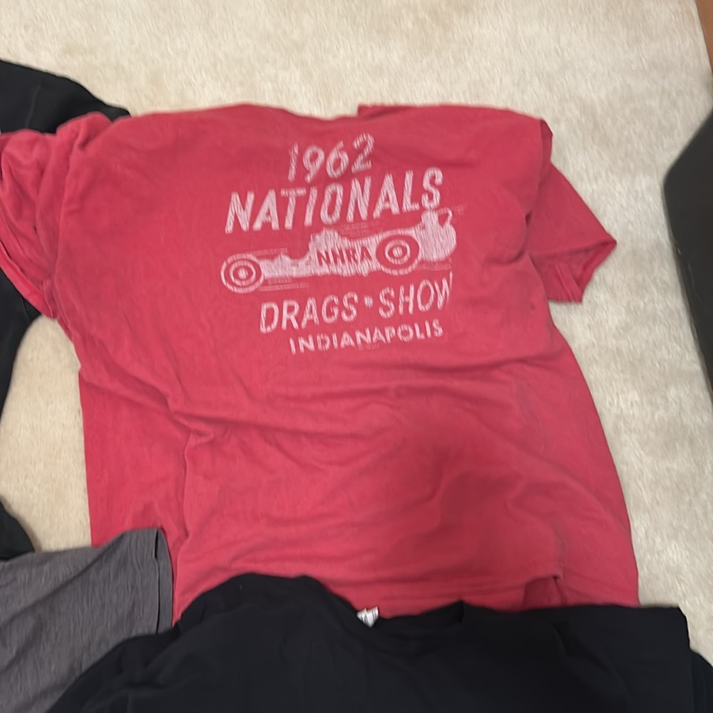 Used Graphic Tees - Picture 6 of 6